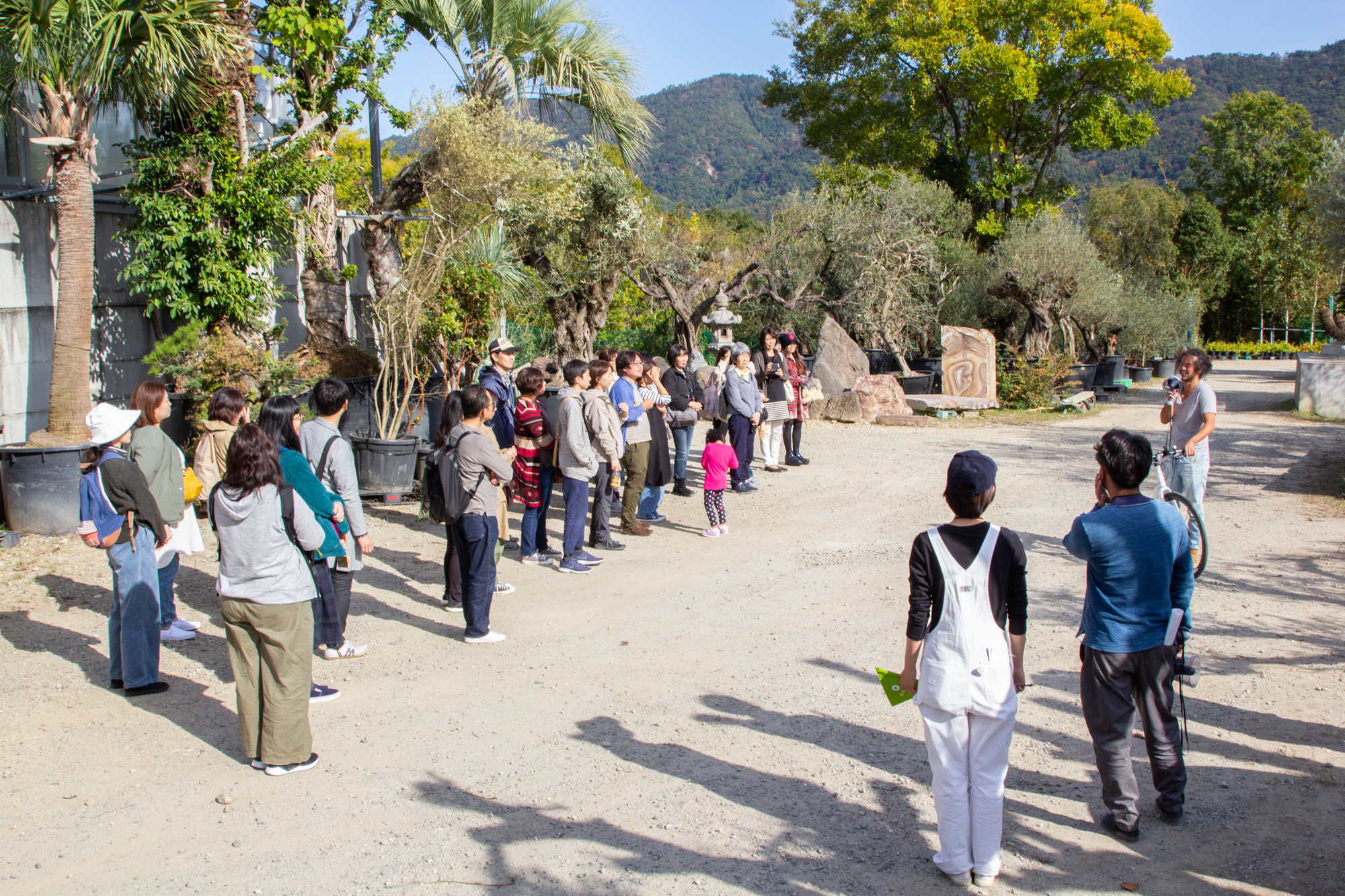 そら広場 ] 西畠清順 そら植物園オフィシャルクラブ